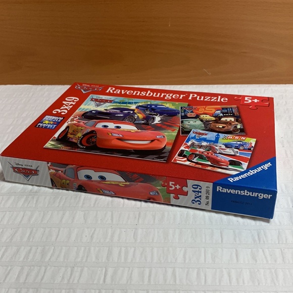 Disney Cars Set of 2 Jigsaw Puzzles by Ravensburger - Picture 7 of 9